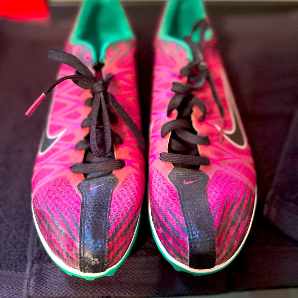 Nike Jana cross country track shoes size 8.5 no spikes